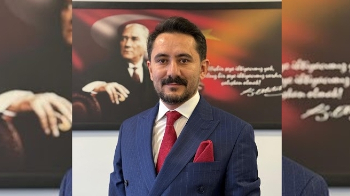 Özbek: Ülkemizin geleceğine imzamızı atıyoruz