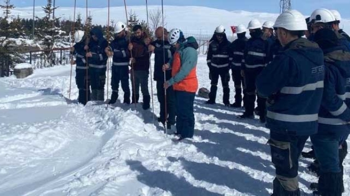 Saha ekipleri çığa karşı hazırlanıyor