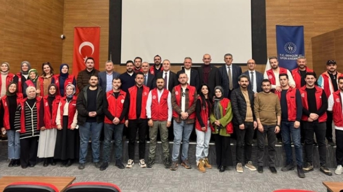 Gençlik Merkezleri yeni yol haritasını belirledi
