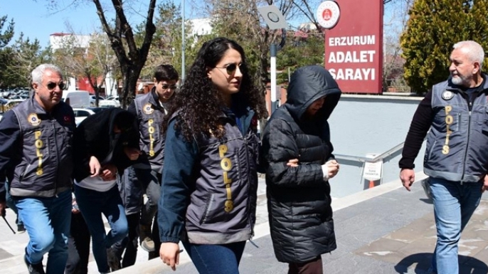 Masaj salonu değil fuhuş yuvası
