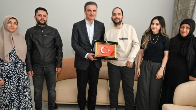 Vali Baruş’tan vefa ziyaretleri