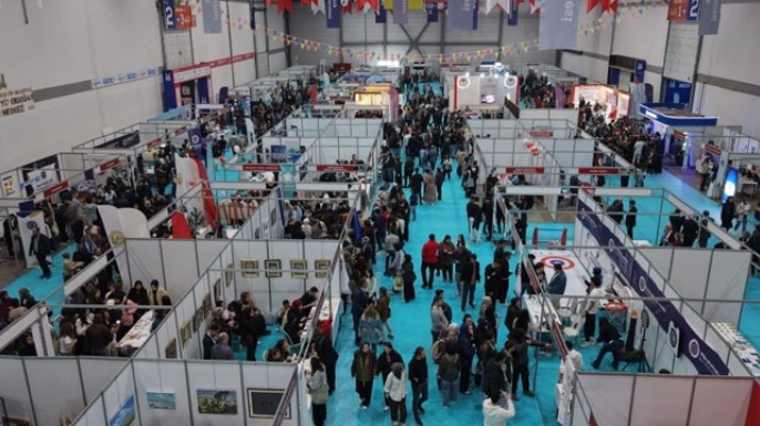60 bin genç kariyer yolculuğuna çıktı