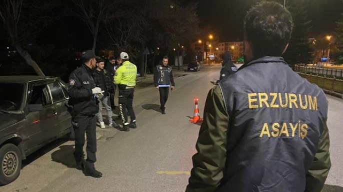 Bir ayda 186 bin kişi sorgulandı