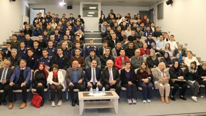 ER-VAK Kadın Komisyonu’ndan anlamlı konferans