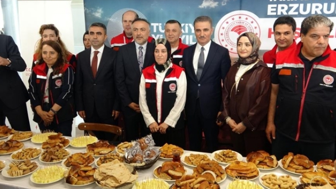 Erzurum'da tam buğday ekmeği kampanyası