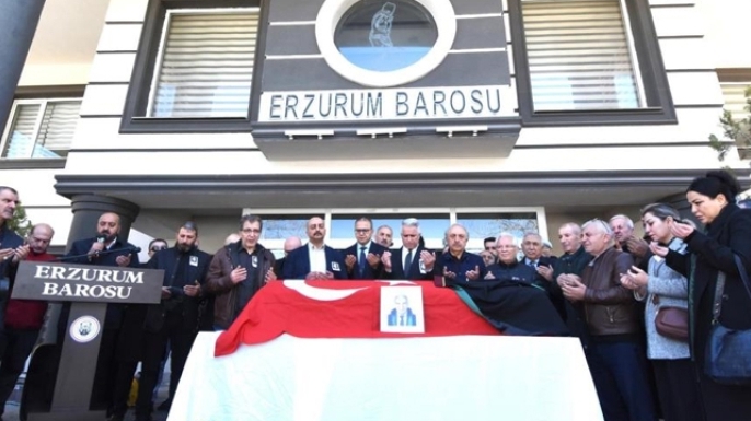 Faruk Terzioğlu, son yolculuğuna dualarla uğurlandı