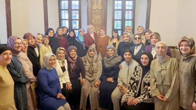 Hüma Hatun Dost Meclisi’nde şehit ve gazi anneleri ağırlandı
