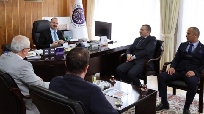 İlaçta yerli ham madde için iş birliği