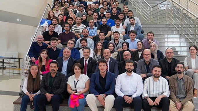 Geleceğin mühendisleri projelerini sergiledi