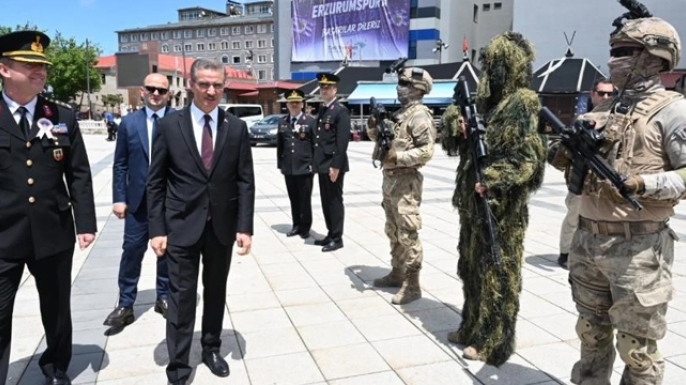 Havuzbaşı’nda gurur veren jandarma sergisi