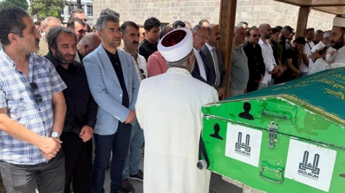 Çelebi ailesi yasta