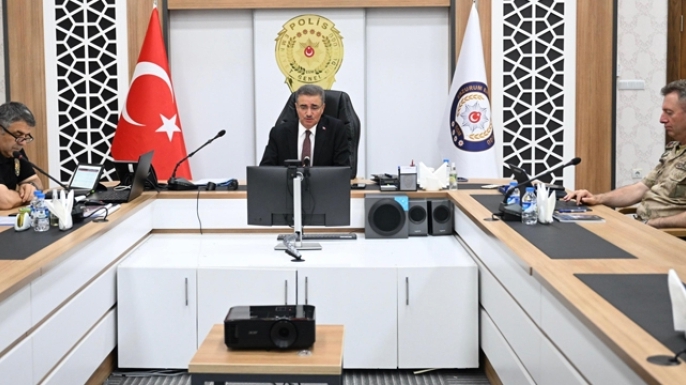 Çetelere, siber dolandırıcılara ve teröre ağır darbe!