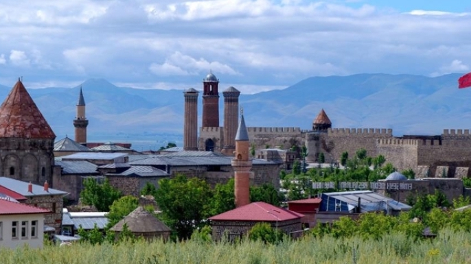 Erzurum ekonomisinde mükellef arttı nüfus düştü