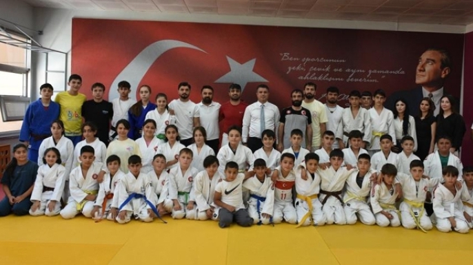 Erzurumlu Judocular Tokat yolcusu