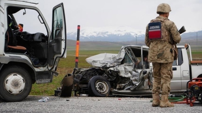 Jandarma bölgesinde acı bilanço: 3 ölü, 64 yaralı