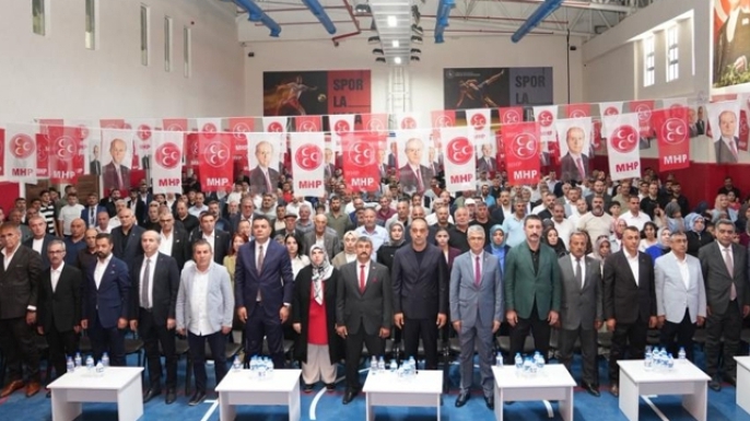 MHP Pasinler'de Erkan Yağar ile ‘yola devam’ dedi