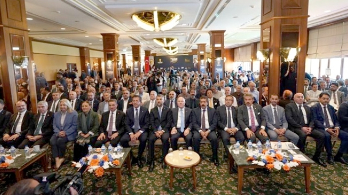 Özakalın iş dünyasının taleplerini sıraladı