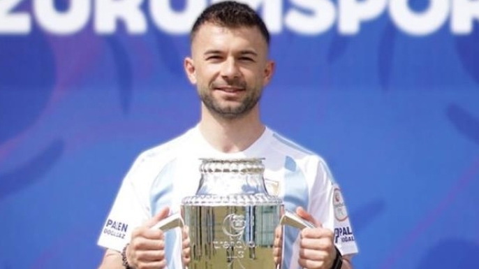 Salih Sarıkaya, Erzurumspor FK'ya veda etti