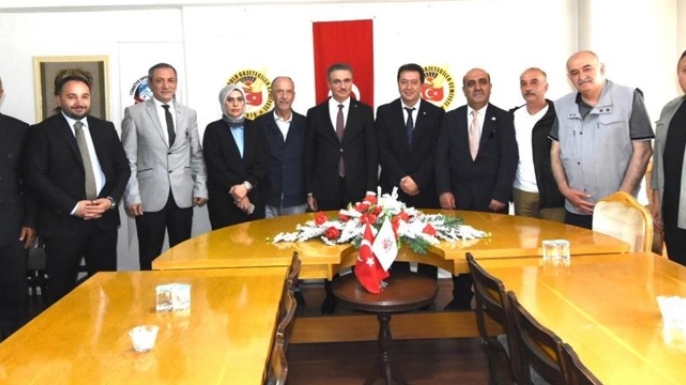 Vali Baruş'tan DAGC'ye iade-i ziyaret