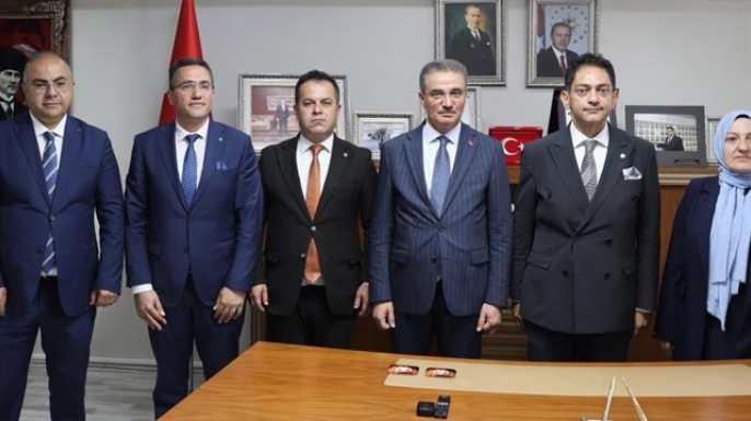 Vali Baruş’tan ETB’ye ziyaret