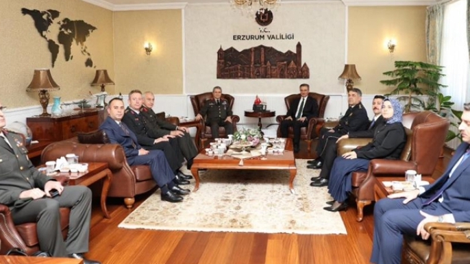 Bayraktaroğlu Paşa Erzurum’daydı