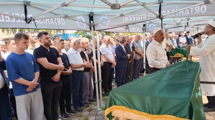 Eski dostlarını ziyarete geldi, kazada can verdi