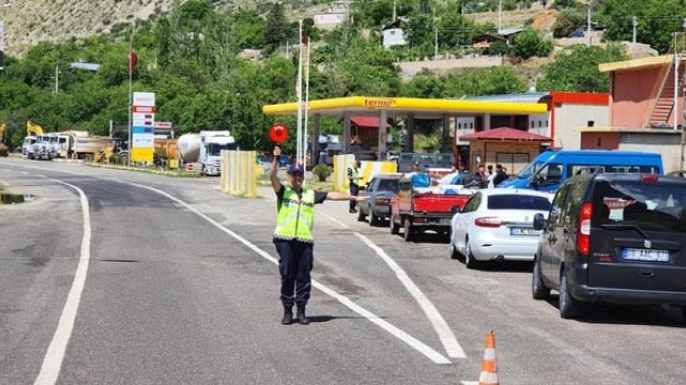 Jandarma bir ayda 73 şahsı yakaladı