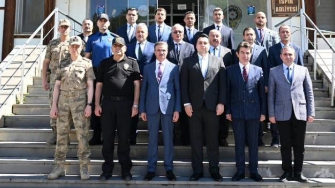 Vali Baruş’tan İspir turu