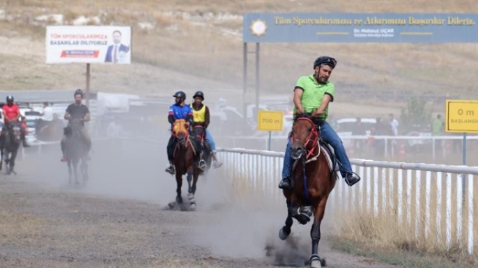 Dörtnala değil 'Rahvan' heyecan