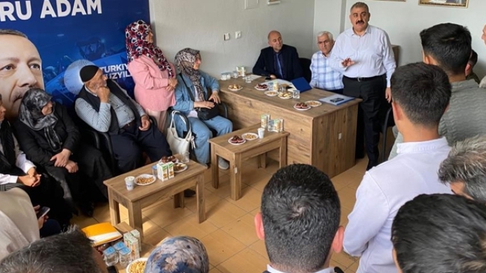 Palandöken'de önce hizmet, sonra istişare