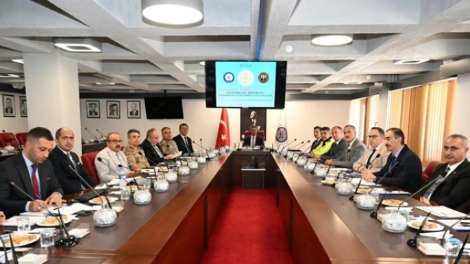 Üniversite güvenlik koordinasyonu için zirve