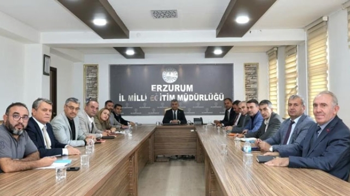 Yeni eğitim yılı hazırlıkları masaya yatırıldı