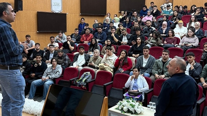 IAESTE staj ve değişim programları öğrencilere tanıtıldı