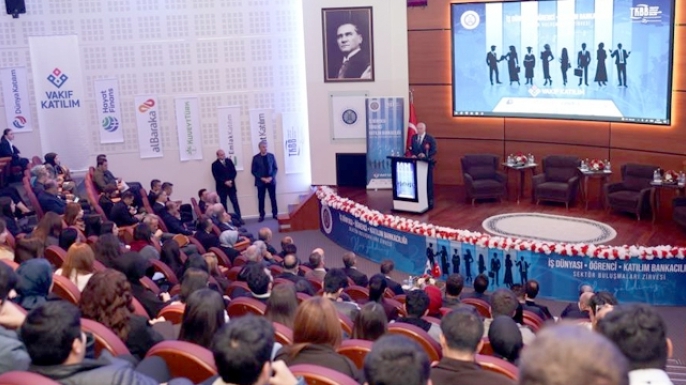 Sekmen: Gençlerin heyecanı tecrübeyle buluşmalı