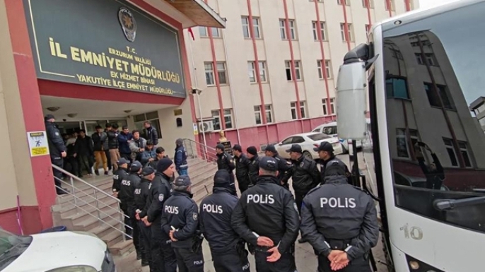 73 düzensiz göçmen yakalandı