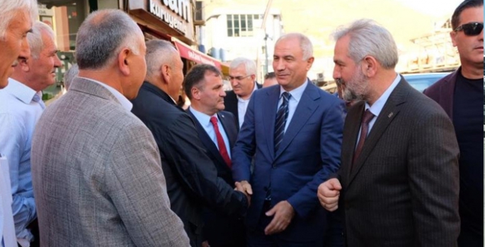 Ala: Bir politikaya karşı çıkabilirsiniz, bunun yeri Meclis'tir