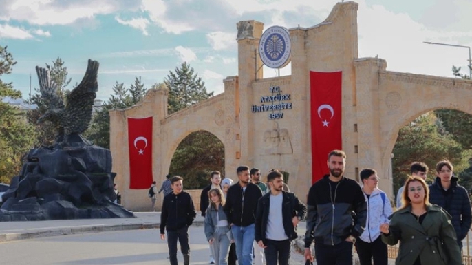 Atatürk Üniversitesi burs verecek