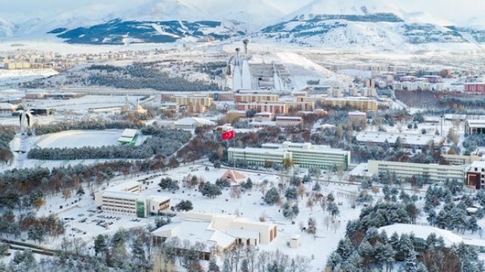Atatürk Üniversitesi yayın artışında Türkiye birincisi