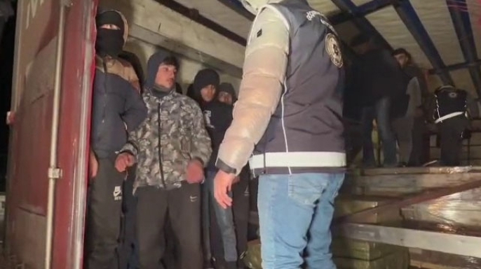 Bir ayda 162 göçmen yakalandı