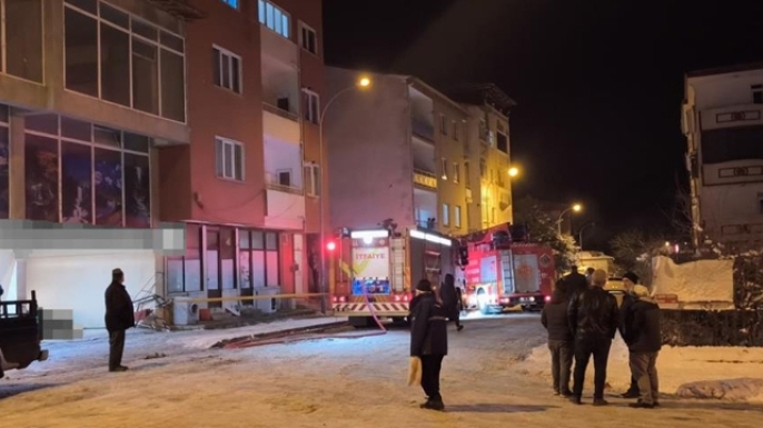 Çatı katı yangını korkuttu