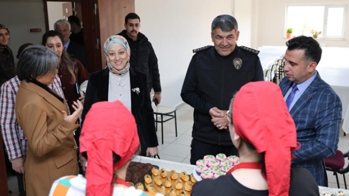 Çocukların dünyasına dokundular