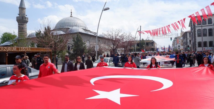Erzurum’da 19 Mayıs coşkusu