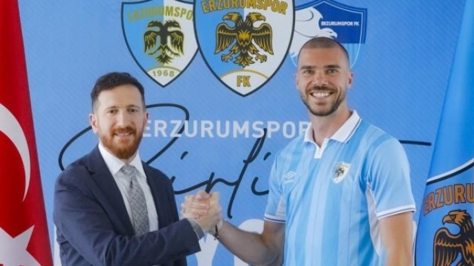 Erzurumspor FK, Nihad Mujakic'i kadrosuna kattı