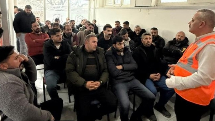 Esnaftan örnek dayanışma hareketi
