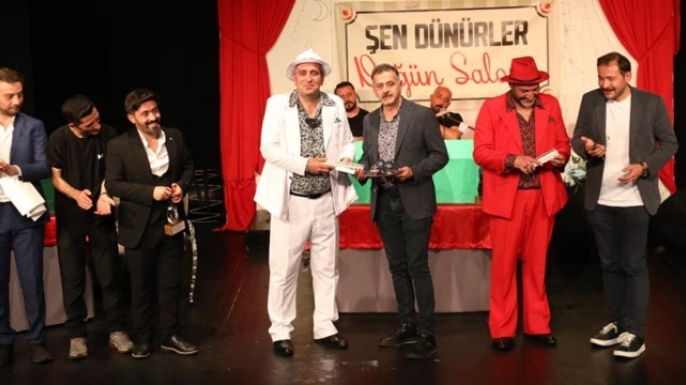EŞT