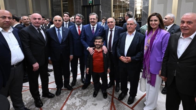 ETSO heyeti TOBB 82. genel kuruluna katıldı
