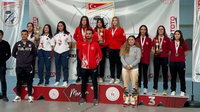 ETÜ Atıcılık takımı Mersin'de birinci oldu