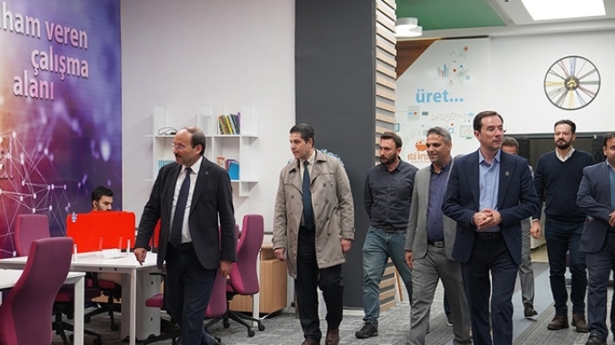 ETÜ ile Bonab Üniversitesi arasında akademik iş birliği