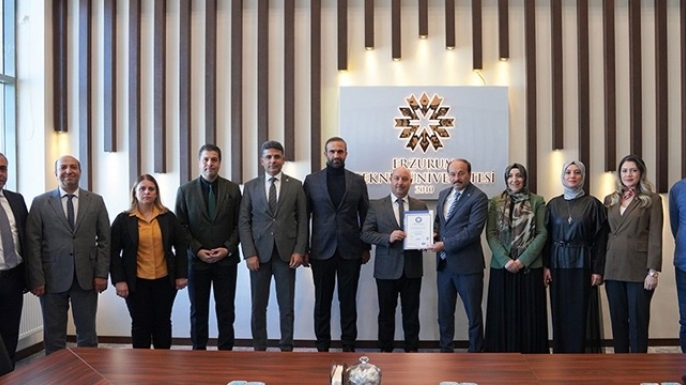 ETÜ’nün kalite yönetim sistemi akredite edildi