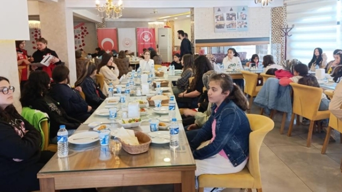 ‘Geleceğin umudu kızlarımız’ projesi hayata geçti